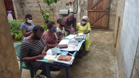 Ame tsitsiwo le nu srɔ̃m